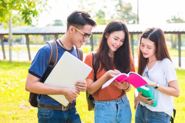 23 Fakultas Terbaik dalam Bidang Pendidikan